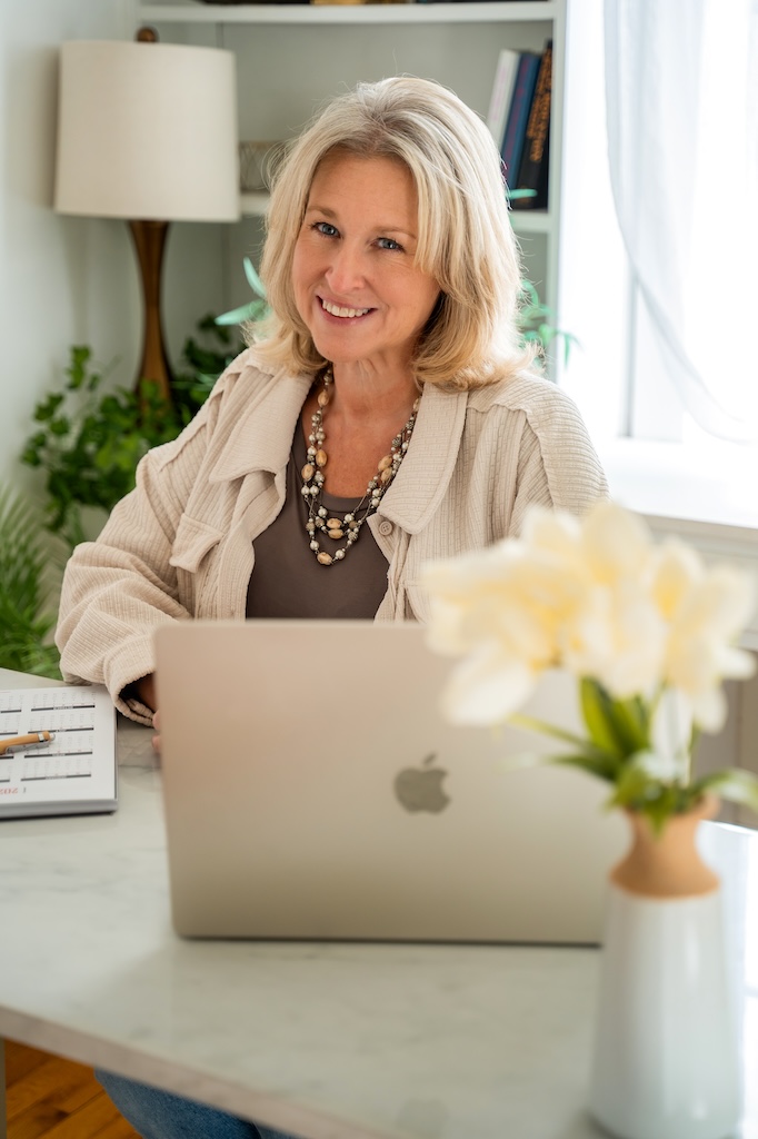 Leslie Brennan headshot - Faith Journey